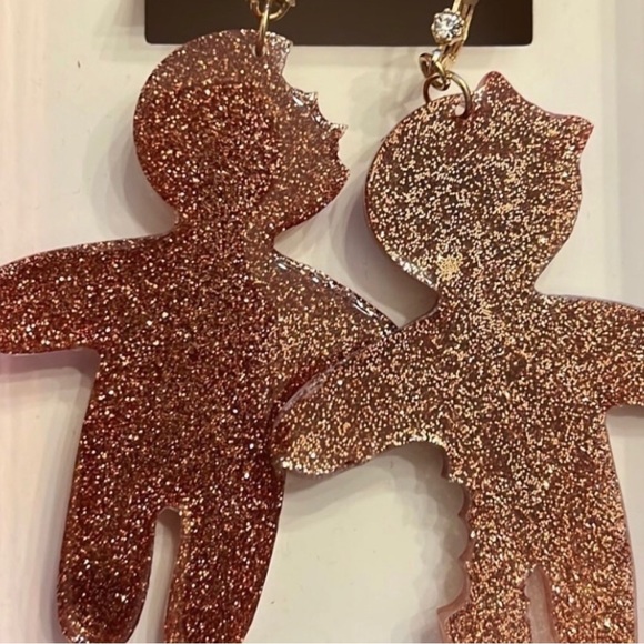 New Betsey Johnson Gingerbread Man & Lady Earrings - Picture 14 of 16
